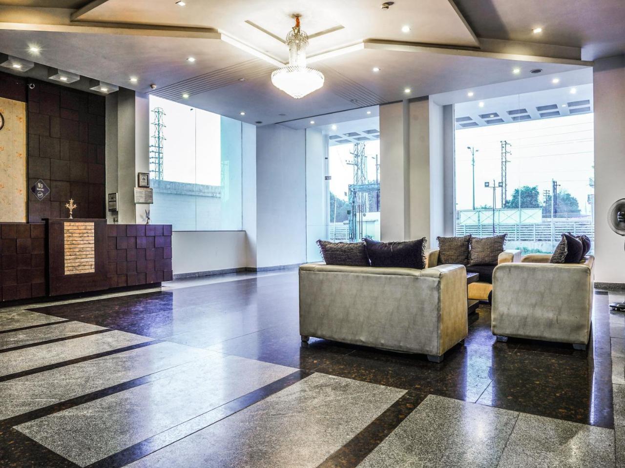 אגרה Madhu Resort מראה חיצוני תמונה